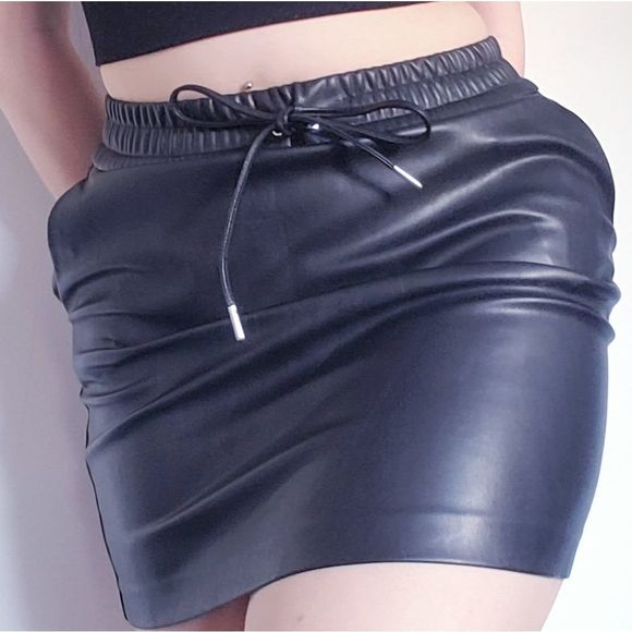 Dynamite Faux Leather mini skirt - Picture 4 of 15